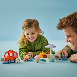 LEGO 10458 DUPLO Visita a la heladería de Bluey - Set de construcción para niños de 2 años