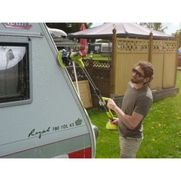 Ryobi RYO4892210186751 Cepillo Motorizado Telescópico 18V Diam. 150 mm 210 rpm 1 m a 1.4 m con Cepillo Medio y Espuma