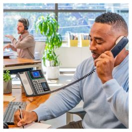 HP Teléfono IP Poly Edge E450, 8 Líneas, PoE, Pantalla IPS 3.5", Negro, Terminal con Conexión por Cable