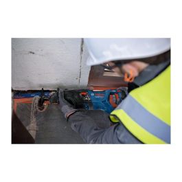 Bosch Professional Sierra sable GSA 18V-28 sin batería - 06016C0000