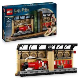 LEGO Harry Potter 76450 Book Nook: Expreso de Hogwarts - Juego para niños a partir de 10 años LEGO Harry Potter 76450 Book Nook: Expreso de Hogwarts - Juego para niños a partir de 10 años