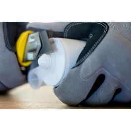 Stanley Cortadora de Cuchilla de 25 mm Bimaterial Dynagrip con Bloqueo por Rueda Dentada y Cuchilla de 7 Segmentos para Corte Preciso