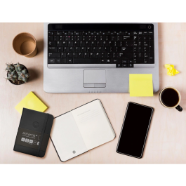 Antartik Cuaderno A7 Tapa Dura Negro Hojas Lisas 80 Hojas 80gr FSC con Gomilla Bolsillo Marcapáginas