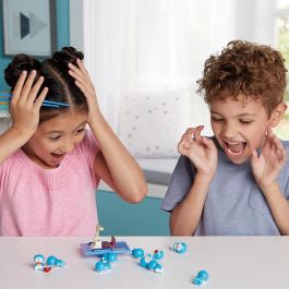 Epoch Doraemon 7405 Juego de Equilibrio All Over con Figuras de Doraemon para Niños +4 Años