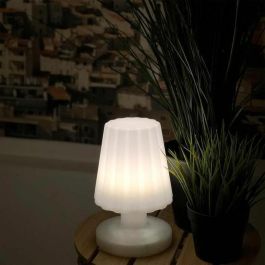 Lumisky LUM3760119733011 Mini Lámpara de Mesa Lady Mini Inalámbrica Recargable LED Blanco Cálido H22 cm Lumisky LUM3760119733011 Mini Lámpara de Mesa Lady Mini Inalámbrica Recargable LED Blanco Cálido H22 cm