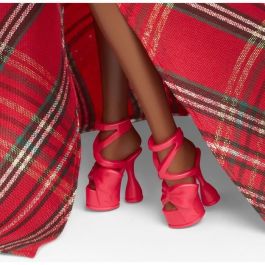 Barbie HRM62 Muñeca Colección Feliz Navidad Cabello Castaño, Vestido Rojo de Satén con Falda Cuadros y Lazo Grande