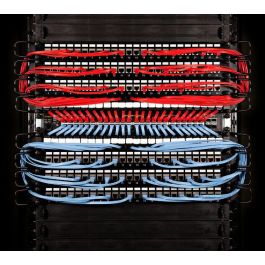 PATCHBOX Plus+ Sistema de Cableado para Armarios de Red Cat.6a UTP Blanco 1.8m hasta 30RU con Cables Extraíbles