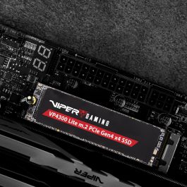 Patriot VP4300 Lite SSD M.2 2TB PCIe 4.0 NVMe 2.0 7400/6400 MB/s para PC/PS5 2280 con disipador
