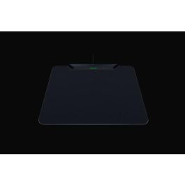 Razer RZ81-04930100-B3M1 HyperFlux V2 Alfombrilla de ratón para juegos con cargador inalámbrico integrado, Negro