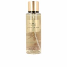 Victoria's Secret Bruma Corporal Fragancia Spray Coconut Passion para Mujer | Notas de Vainilla, Coco | Floral Frutal Gourmand | 250ml Precio: 18.49999976. SKU: B17A6YDWY4