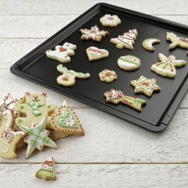 Zenker ZEN3176239998764 - Juego con Bandeja de Horno Extensible y 9 Cortadores de Galletas en Percha