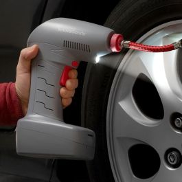 Compresor de Aire Portátil con LED Airpro+ InnovaGoods Precio: 16.94999944. SKU: V0103048