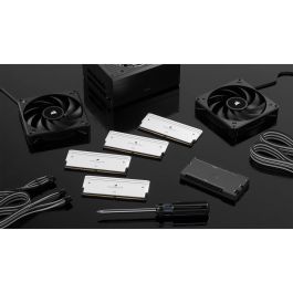 Corsair Dominator Titanium CMP64GX5M2B6000C30W módulo de memoria 64 GB 2 x 32 GB DDR5 6000 MHz