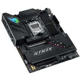 ASUS ROG STRIX B850-F GAMING WiFi Placa Base ATX AMD B850 Socket AM5 DDR5 Wi-Fi 7 90MB1J70-M0EAY0