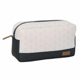 Miffy Neceser Infantil Repelente al Agua, Diseño 'Moon' de la Colección Mum - 28x16x9 cm (Edad Mínima Recomendada: 3 Años) Miffy Neceser Infantil Repelente al Agua, Diseño 'Moon' de la Colección Mum - 28x16x9 cm (Edad Mínima Recomendada: 3 Años) Precio: 15.49999957. SKU: B19JBSGX54