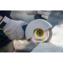 Bosch X-LOCK DIA-TS 115x22 23 Sf. Univ. Disco de Corte para Ladrillo, Concreto, Hormigón Duro, Arenisca y Piedra