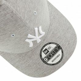 Gorra Deportiva 9FORTY NEYYAN New Era 12523897 Gris Algodón (Talla única) Gorra Deportiva 9FORTY NEYYAN New Era 12523897 Gris Algodón (Talla única)