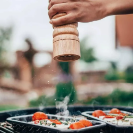 Fackelmann Juego de 2 Molinillos de Pimienta Manuales Madera 18 cm