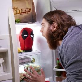 Cabeza de Deadpool interactiva, se mueve y habla, aplicación dedicada, coleccionable para adultos, más de 600 sonidos y frases en inglés, Marvel Cabeza de Deadpool interactiva, se mueve y habla, aplicación dedicada, coleccionable para adultos, más de 600 sonidos y frases en inglés, Marvel
