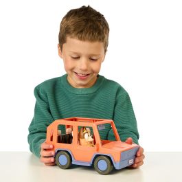 MOOSE 17661 Bluey 4x4 Todoterreno Familia Heeler con figura articulada de Chilli