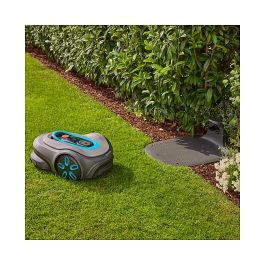 Gardena SILENO max Robot cortacésped automático Smart para césped hasta 800 m² con cuchillas giratorias, 16 cm ancho de corte, sensor de inclinación - Gris