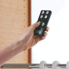 Servetto Mando a Distancia para Motion-V (Válido para hasta 10 Sistemas) Precio: 108.9899998. SKU: B1J53NSTEW