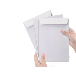 Liderpapel Bolsa N.15 Blanco B5 176x250 mm Tira de Silicona Caja 500 Unidades