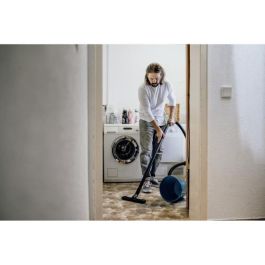 Aspirador en seco y húmedo KARCHER WD 3 P V-19/4/20 - Depósito polipropileno 19 L - 1000W (toma de corriente portátil) Aspirador en seco y húmedo KARCHER WD 3 P V-19/4/20 - Depósito polipropileno 19 L - 1000W (toma de corriente portátil)