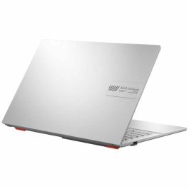 ASUS S1504FAL1759 Portátil VivoBook 15 OLED 15.6 FHD AMD Ryzen 5 7520U 16 GB RAM 1 TB SSD Sin Windows