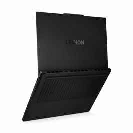 Lenovo Legion 5 15IRX10 Portátil Intel Core i7 i7-13650HX 38.9 cm (15.3") WUXGA 32 GB DDR5-SDRAM 1 TB SSD NVIDIA GeForce RTX 5060 Negro