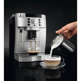 DeLonghi ECAM 22.110.SB Cafetera Superautomática Magnifica S con Molinillo Integrado para Café Grano/Molido, Plata