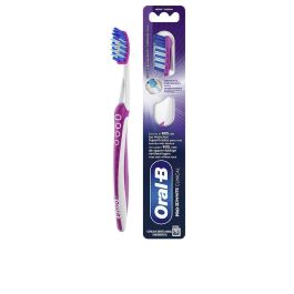 Oral-B PRO-3DWHITE CLINICAL 38 Cepillo Dental Manual, elimina hasta el 90% de manchas superficiales, limpieza eficaz, medio Precio: 3.69000027. SKU: B1KNN63SG3
