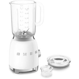 SMEG BLF03WHEU Batidora de Vaso 1,5 L 800 W con Función de Impulso y Picahielos Color Blanco Pastel
