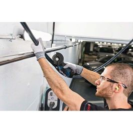 Bosch Professional GWS 12V-76 Amoladora Angular Inalámbrica 12V, Motor EC Sin Escobillas, Diseño Compacto y Ergonómico para Cortes Rápidos