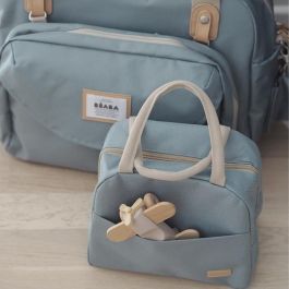 Beaba Portameriendas Isotérmico Verde Salvia | Lonchera Térmica para Comida y Biberones, Mantiene Caliente/Fría, Asas y Bolsillo Amplio