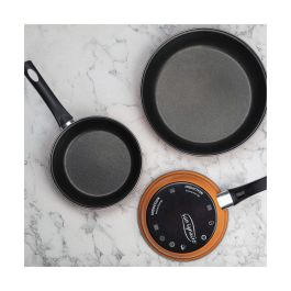 San Ignacio BGEU2519 Sartén de Acero Carbono Modelo Valencia Ø24 cm con Antiadherente para Todo Tipo de Fuegos