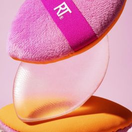 Real Techniques MIRACLE 2 IN 1 Powder Puff Duo - Set 2 Esponjas/Borlas de Maquillaje Doble Cara para Acabado Suave 'Efecto Filtro'