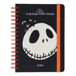 ERIK Cuaderno Disney Pesadilla Antes de Navidad A5, 90 Hojas, Tapa Dura, Cierre Elástico y Bolsillo Interior Precio: 8.49999953. SKU: B1AHG2MQP5