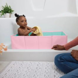 Bright Starts Disney Baby Minnie Bañera Plegable para Bebé Portátil con Forro Impermeable, Fácil de Limpiar y Drenar
