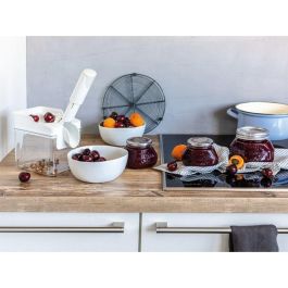 Leifheit 37211 Deshuesador de Cerezas Cherrymat - Separación Limpia, Rápida y Fácil - Procesa hasta 15 kg - Blanco