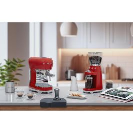 Smeg ECF02RDEU Cafetera Espresso de Estilo Años 50 Roja