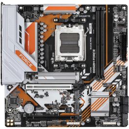 Gigabyte B850M FORCE Placa Base AM5 DDR5 para AMD Ryzen Serie 7000/8000/9000 Chipset B850 ATX