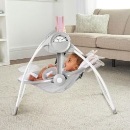 Ingenuity Columpio compacto Ingenio Flora con 6 velocidades, 12 melodías, barra de juegos y reposacabezas de unicornio para bebé niña