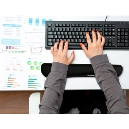 Q-connect Reposamuñecas Memory Foam para Teclado Color Negro 460x85x25 mm