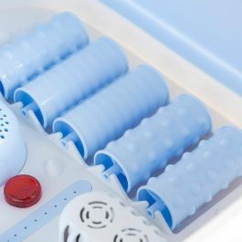 Pack Spa para Pies Plegable con Rodillos e Hidromasaje y Cortaúñas con Luz LED, Lupa y Lima InnovaGoods