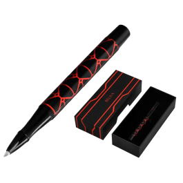 Belius Legacy Boligrafo Aluminio Diseño Triángulo Rojo Cuerpo Negro Tinta Azul Caja Diseño Precio: 16.50000044. SKU: B1JAPL82V5