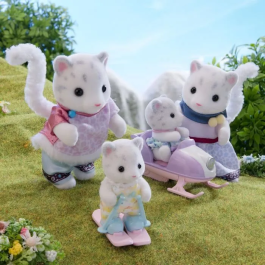 Sylvanian Families SYL5054131058145 La familia Snow Panther Minifiguras A partir de 3 años
