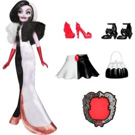 Disney Muñeca Cruella de Vil Villanas Articulada 28cm con Accesorios Precio: 18.49999976. SKU: B1AARH79HN