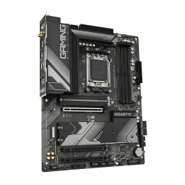 Gigabyte B650 GAMING X AX V2 Placa Base AMD B650 Socket AM5 ATX DDR5 Wi-Fi 6E