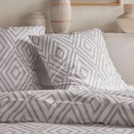 Juego de cama - TODAY Crazy - Estampado de cuadros - 2 personas - 220 x 240 cm - Blanco Juego de cama - TODAY Crazy - Estampado de cuadros - 2 personas - 220 x 240 cm - Blanco